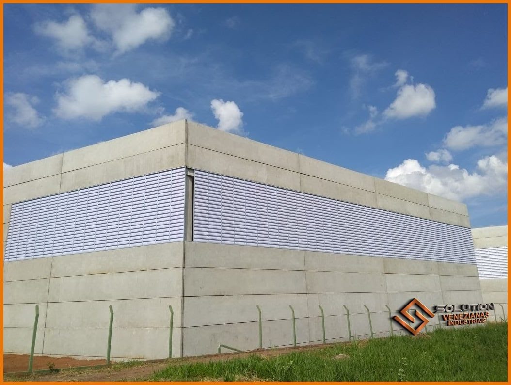 veneziana industrial policarbonato veneziana industrial em pvc: resistência e durabilidade para ambientes industriais