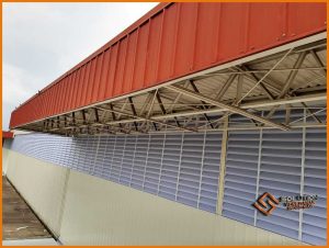 Fechamento Lateral de Galpão Fechamento Lateral Galpão - Ventilação Natural e Iluminação Natural para Obra Sustentável, garantindo conforto e eficiência em ambientes industriais.