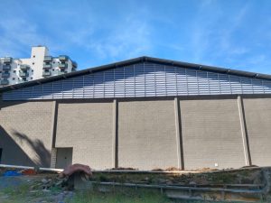 Veneziana Industrial em São Paulo Vantagens da Veneziana Industrial em São Paulo SP para ventilação e iluminação natural em galpões industriais