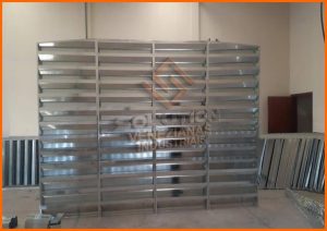 Veneziana Industrial em Alumínio Veneziana Industrial em Alumínio com alta resistência às intempéries, ideal para ventilação industrial eficiente e durável