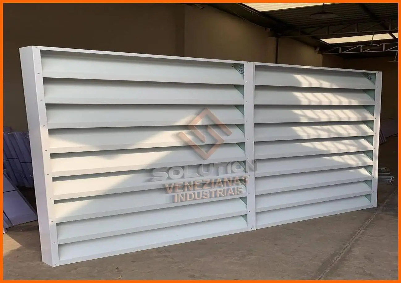 veneziana industrial de alumínio