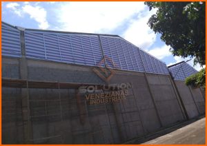 Veneziana Industrial Sustentabilidade Veneziana Industrial Sustentabilidade e Ecoeficiência com entrada de luz natural e ventilação passiva em galpões industriais
