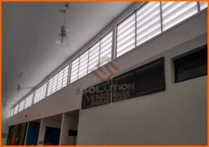 Veneziana Industrial para Galpão Iluminação Natural com policarbonato alveolar para maior eficiência e durabilidade