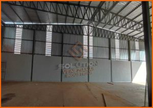 Janelas Industriais PVC com ventilação eficiente, alta durabilidade e instalação prática para ambientes industriais