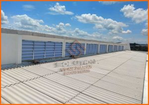 Veneziana Industrial para Seu Galpão garantindo ventilação eficiente, durabilidade e conforto térmico