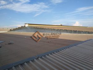 Lanternim para Projetos Lanternim para Projetos Personalizados para Projetos Únicos com estrutura em aço galvanizado, ideal para ventilação natural eficiente em construções industriais sob medida