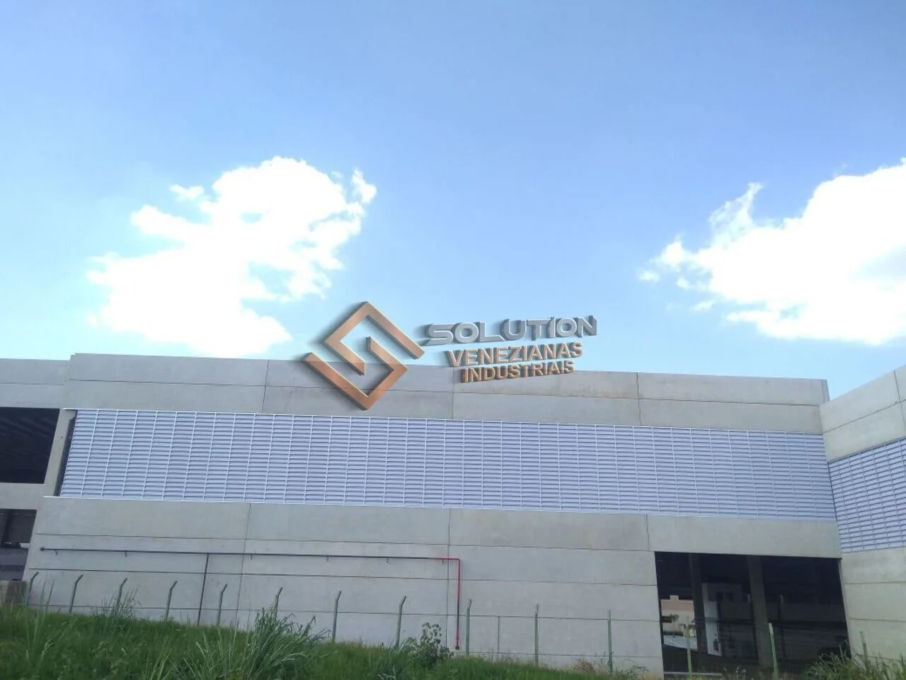 veneziana industrial que melhora