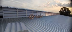 Lanternim Manutenção Lanternim Manutenção Substituição de Componentes Danificados com foco em durabilidade, ventilação eficiente e prolongamento da vida útil em ambientes industriais.