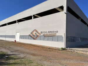 Veneziana Industrial O Investimento - Contribuição para a Estética e Valor do Imóvel