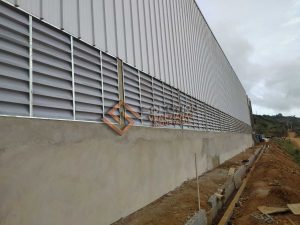 Veneziana Industrial para Ventilação e Claridade - Conforto Térmico