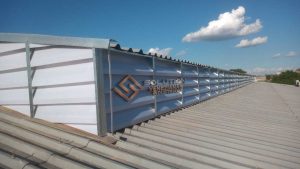 Lanternim em Projetos Arquitetônicos Lanternim em Projetos Arquitetônicos com versatilidade de aplicação em construções industriais, promovendo ventilação natural, conforto térmico e valorização estética.