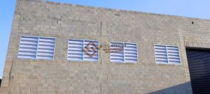 Veneziana Industrial Qualidade do Ar Veneziana Industrial Qualidade do Ar com ventilação contínua e eficiente