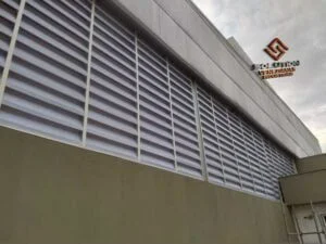 Veneziana Industrial Funcionalidade Superior e Facilidade de Instalação e Manutenção para ambientes industriais