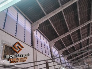Veneziana Industrial Inovando Veneziana Industrial Inovando a Indústria com ventilação e iluminação eficiente