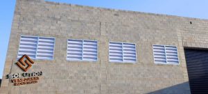 Veneziana Industrial Escolhendo Veneziana Industrial Escolhendo o Material ideal para ambientes industriais