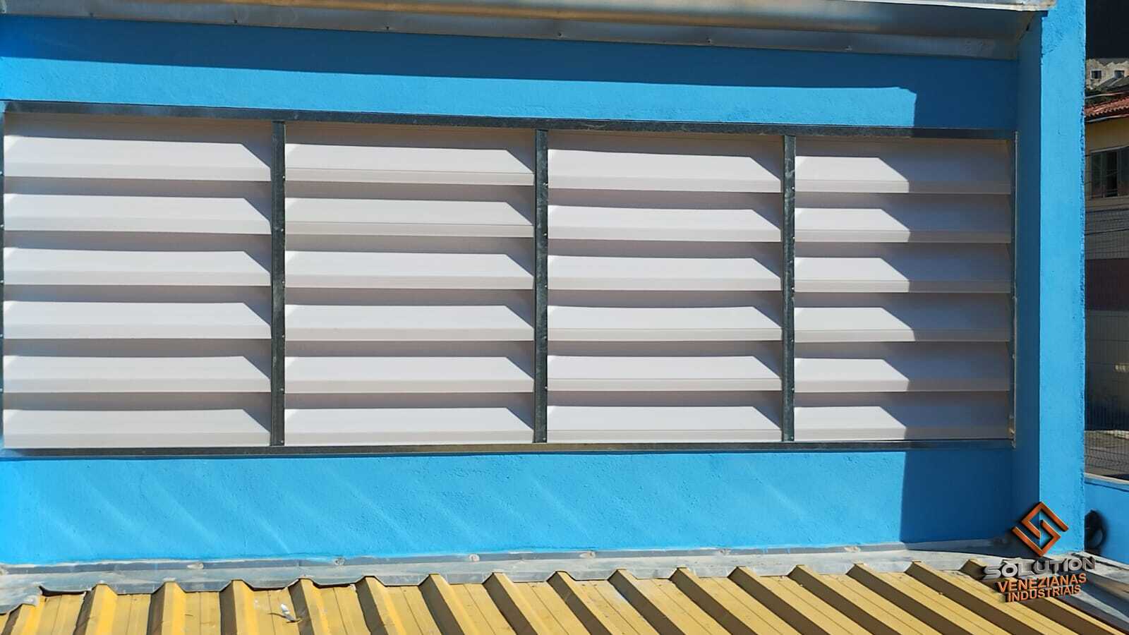 veneziana industrial design funcional