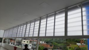 Veneziana Industrial Melhor Solução Veneziana Industrial Melhor Solução para ambientes de alta exigência com ventilação eficiente e durabilidade