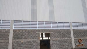 Benefícios de Escolher a Veneziana Industrial Alta Resistência da Solution