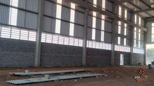 Veneziana Industrial Alta Luz Natural Veneziana Industrial Alta Luz Natural para iluminação uniforme em ambientes amplos