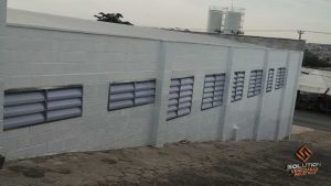 Veneziana Industrial Alta Resistência e ventilação confiável em climas frios