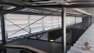 Lanternim Estética em Projetos Lanternim Estética em Projetos - Iluminação natural e design funcional para ambientes industriais