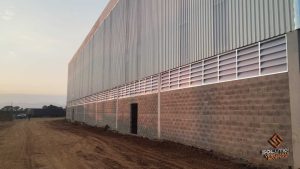 Veneziana Industrial Qualidade Certa Veneziana Industrial Qualidade Certa para galpões e ambientes industriais