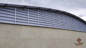 Veneziana Industrial Ar Interno Veneziana Industrial Ar Interno garantindo controle eficiente do ar e ventilação