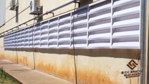 Veneziana Industrial Solução Prática para ventilação eficiente e durabilidade industrial