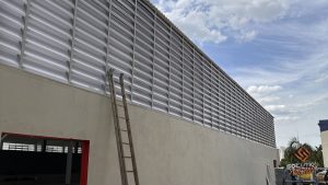 Veneziana Industrial Qualidade Eficaz Veneziana Industrial Qualidade Eficaz e o Ambiente de Trabalho