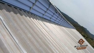 Lanternim Vantagens em Galpões Lanternim Vantagens em Galpões Maximização de Eficiência e Conforto