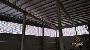 Veneziana Industrial Solução Prática com durabilidade e eficiência para ambientes industriais