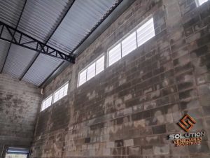 Veneziana Industrial Instalação Fácil Veneziana Industrial Instalação Fácil – Manutenção Simples e Acessível