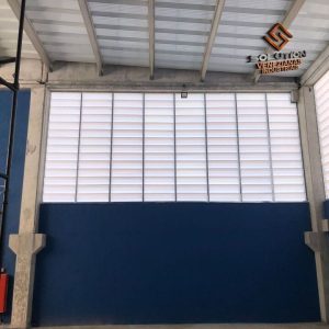 Veneziana Industrial Ventilação Ideal Veneziana Industrial Ventilação Ideal para melhor circulação de ar e eficiência energética