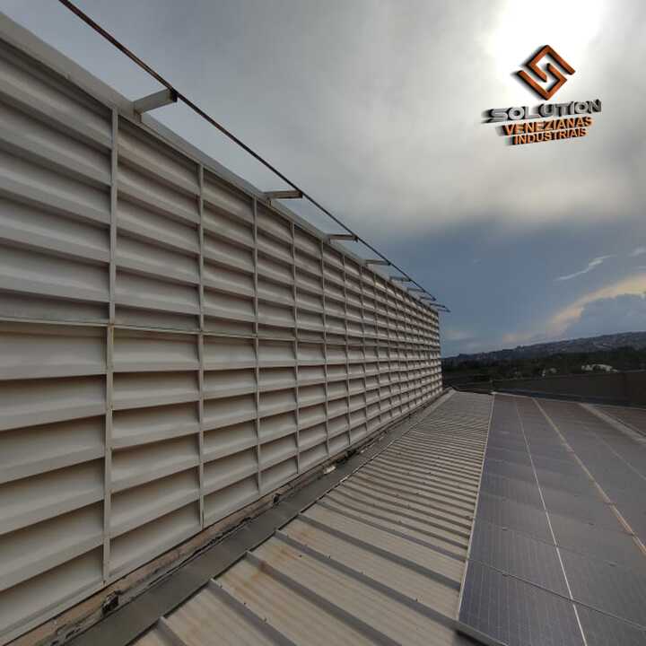 venezianas para lanternim industriais melhor solução