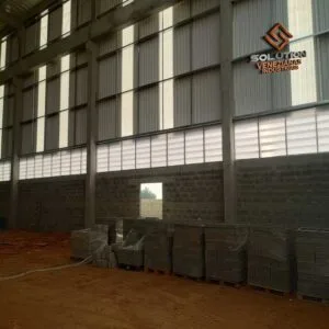 Venezianas Industriais Boa Ventilação em ambientes amplos e funcionais