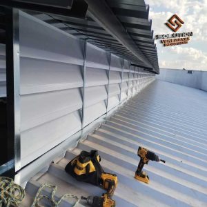 Lanternim Investimento em Qualidade Benefícios do Lanternim Investimento em Qualidade para iluminação natural e ventilação industrial eficiente