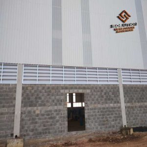 A Veneziana Industrial A Melhor Solução A Veneziana Industrial A Melhor Solução da Solution para ventilação e eficiência industrial