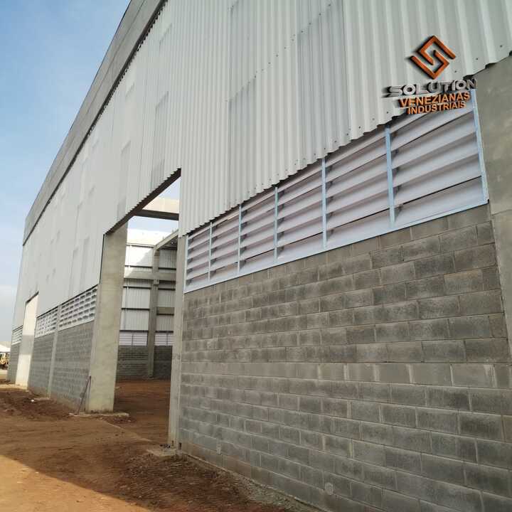 aplicabilidade versátil da veneziana industrial excelente opção