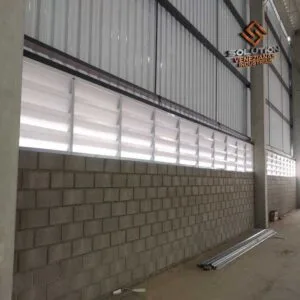 Venezianas Industriais de Qualidade Venezianas Industriais de Qualidade com eficiência, durabilidade e ótimo custo-benefício