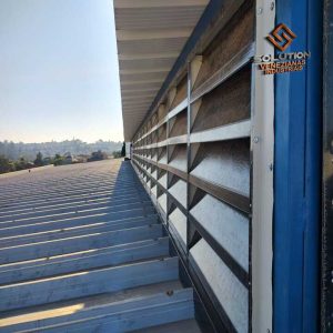 Lanternim Transforma o Seu Galpão Lanternim Transforma o Seu Galpão com iluminação natural e ventilação eficiente