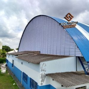 Veneziana Industrial Otimiza A Obra Veneziana Industrial Otimiza A Obra com ventilação e iluminação eficientes