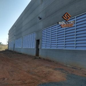 Veneziana Industrial Seus Benefícios Estética e Aparência Veneziana Industrial Seus Benefícios: Estética e aparência para galpões industriais