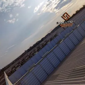 Benefícios comprovados da veneziana galpão industrial: conforto térmico, sustentabilidade, baixa manutenção. Saiba mais!