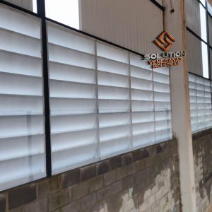 O'Que É Veneziana Industrial? O'Que É Veneziana Industrial? E como melhora a ventilação e economia em galpões