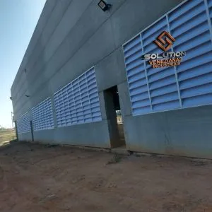 Por Que Escolher a Veneziana Industrial Ótima em Galpões da Solution Por que escolher a Veneziana Industrial ótima em galpões da Solution