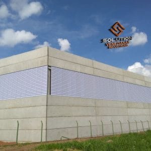 Veneziana industrial Ótimo Custo Veneziana industrial Ótimo Custo com qualidade e eficiência para ventilação e iluminação industrial