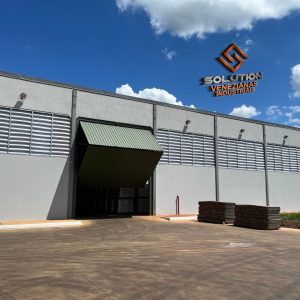 Veneziana Industrial Valor Justo Iluminação Natural como Aliada da Produtividade com Veneziana Industrial Valor Justo