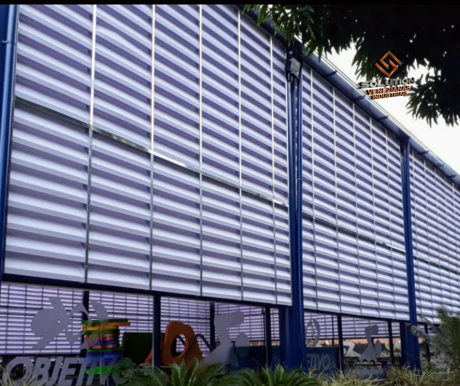 veneziana industrial policarbonato pvc solution (95)