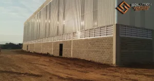 Veneziana Industrial Ar Mais Fresco Veneziana Industrial Ar Mais Fresco com ventilação natural inteligente