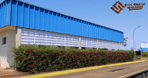 Venezianas Industriais Solution Projetadas para oferecer eficiência térmica e iluminação natural em ambientes industriais